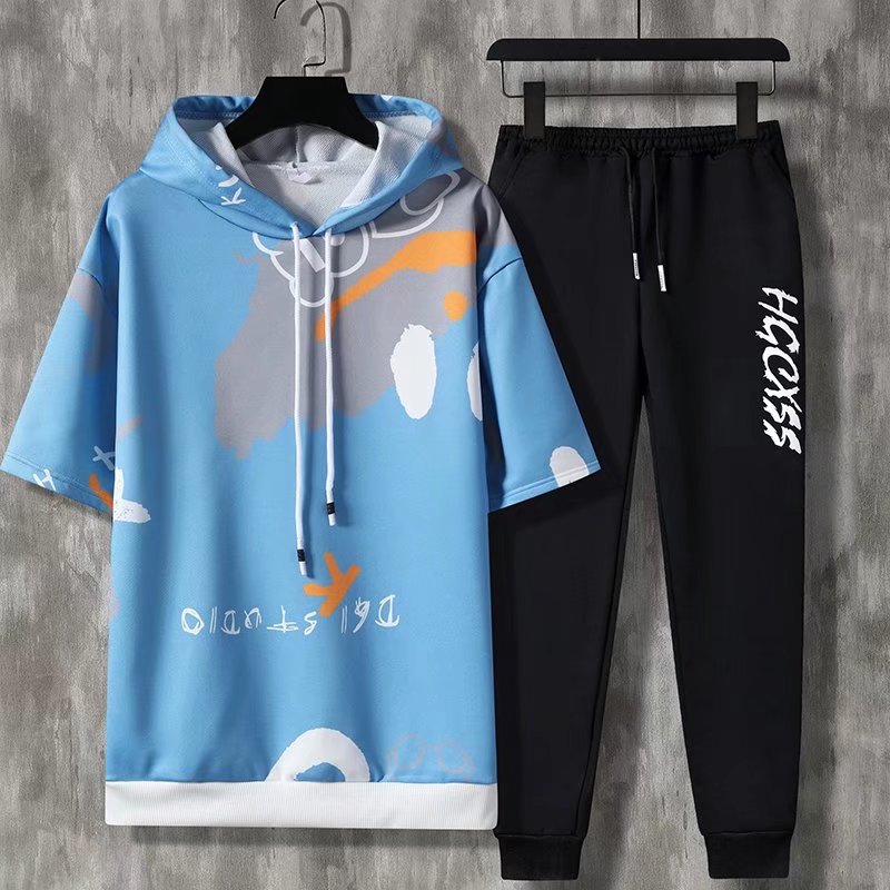 New in Hoodies & Sweatshirts M - огляд і ціна Winter Clothing Essentials For Men