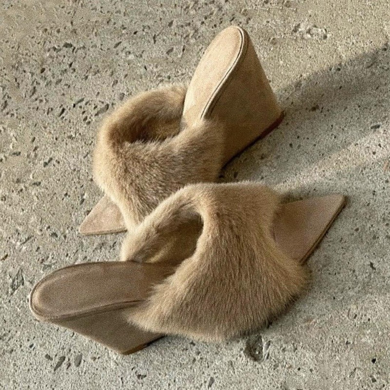 Fluffy Women Slippers Wedges P - огляд і ціна Winter Clothing Ladies
